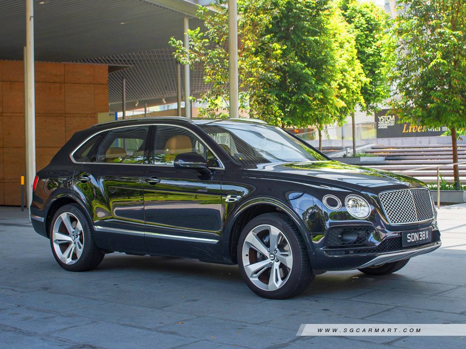 https://i.i-sgcm.com/new_cars/cars/11849/11849_g16