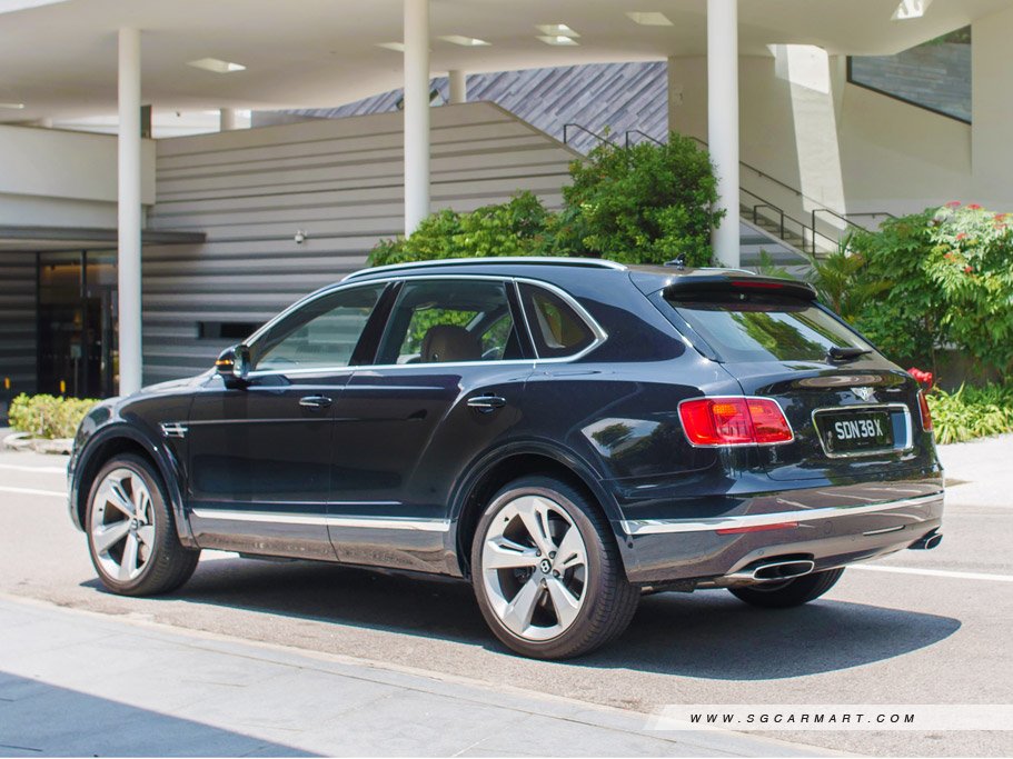 https://i.i-sgcm.com/new_cars/cars/11849/11849_g21