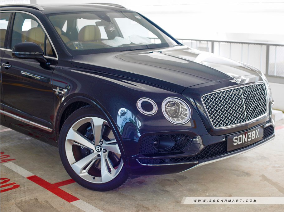 https://i.i-sgcm.com/new_cars/cars/11849/11849_g22