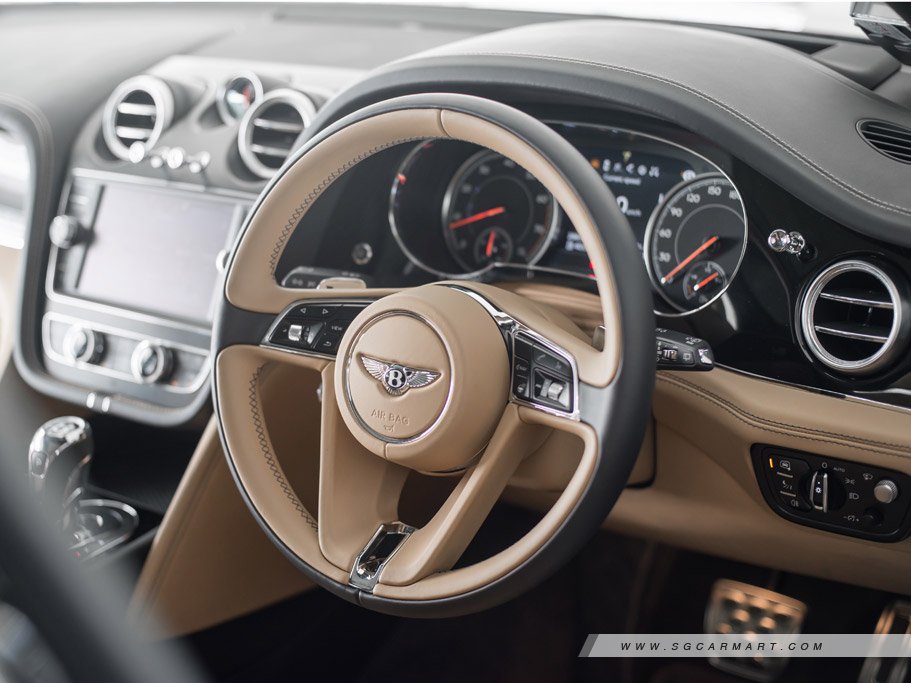https://i.i-sgcm.com/new_cars/cars/11849/11849_g30