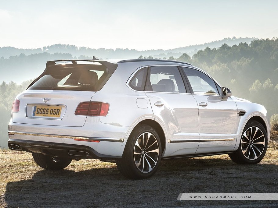 https://i.i-sgcm.com/new_cars/cars/11849/11849_g8