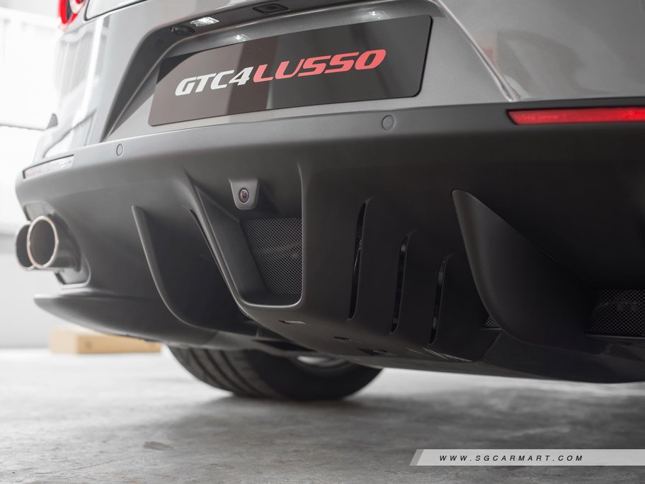 https://i.i-sgcm.com/new_cars/cars/11851/11851_g17
