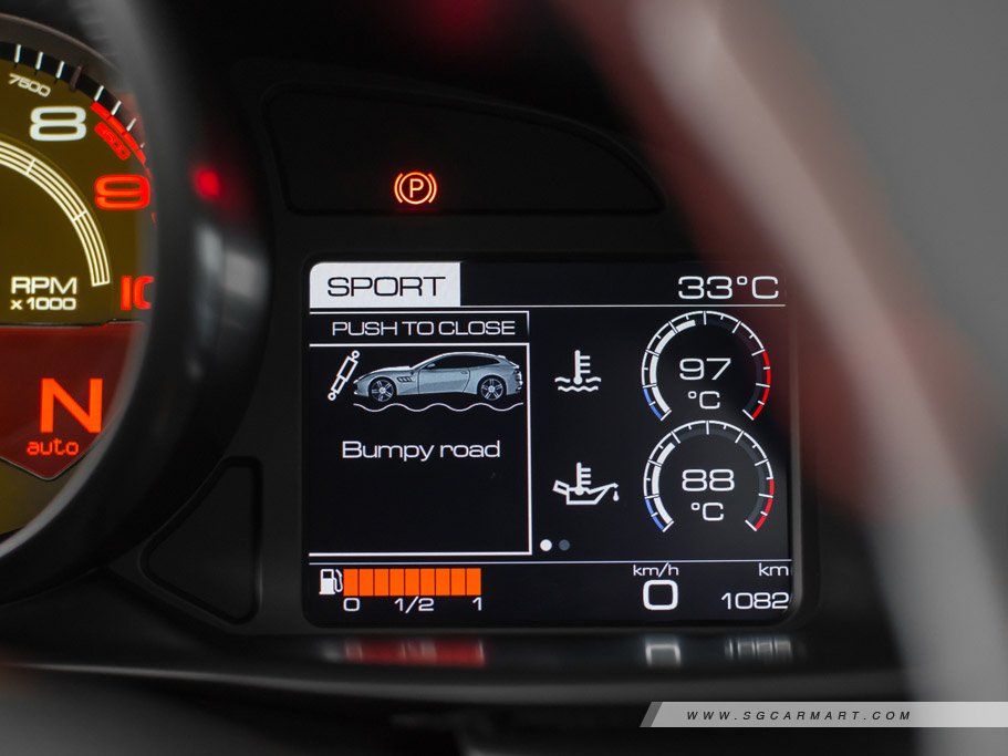 https://i.i-sgcm.com/new_cars/cars/11851/11851_g33