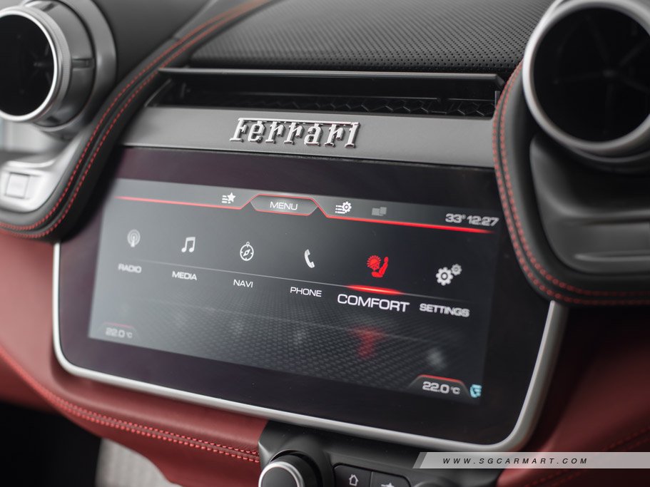 https://i.i-sgcm.com/new_cars/cars/11851/11851_g40