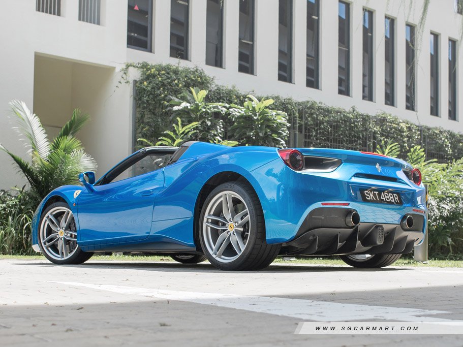 https://i.i-sgcm.com/new_cars/cars/11852/11852_g18