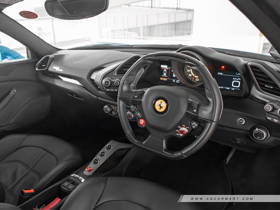 https://i.i-sgcm.com/new_cars/cars/11852/11852_g25
