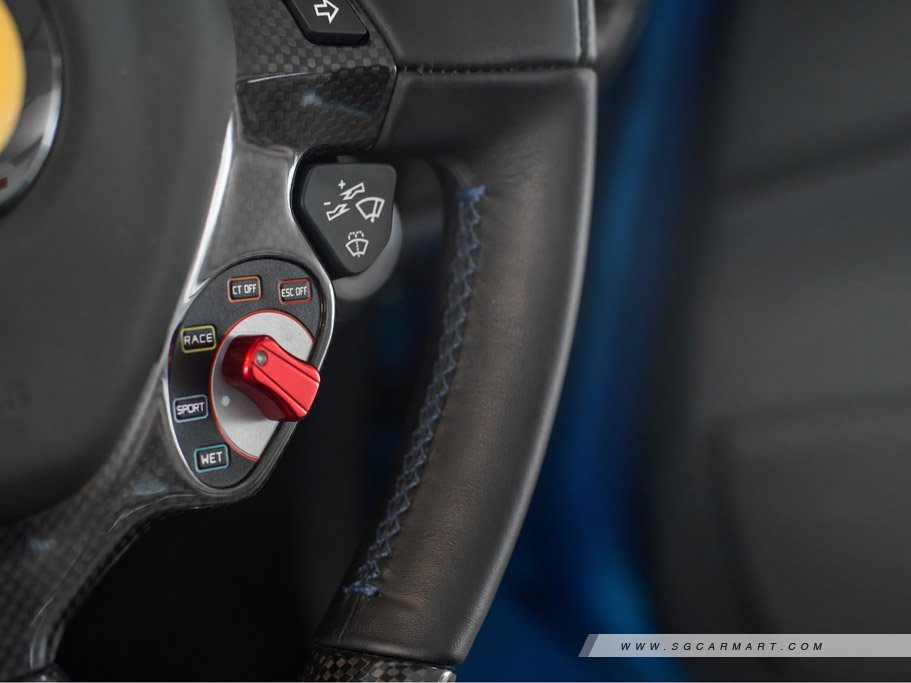 https://i.i-sgcm.com/new_cars/cars/11852/11852_g29