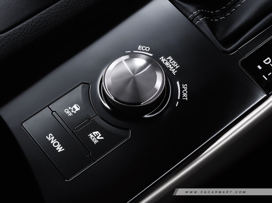 https://i.i-sgcm.com/new_cars/cars/11855/11855_g14