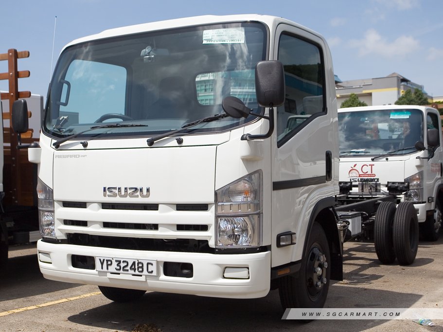 https://i.i-sgcm.com/new_cars/cars/11858/11858_g14
