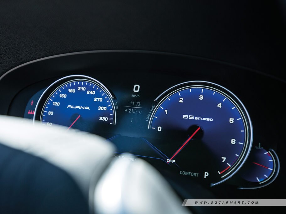 https://i.i-sgcm.com/new_cars/cars/11859/11859_g19