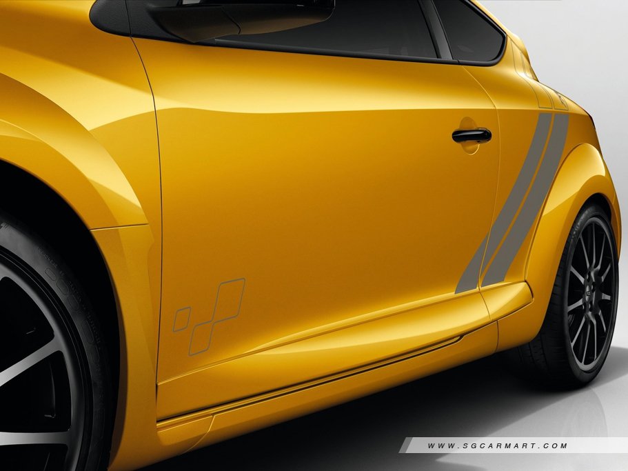 https://i.i-sgcm.com/new_cars/cars/11861/11861_g12