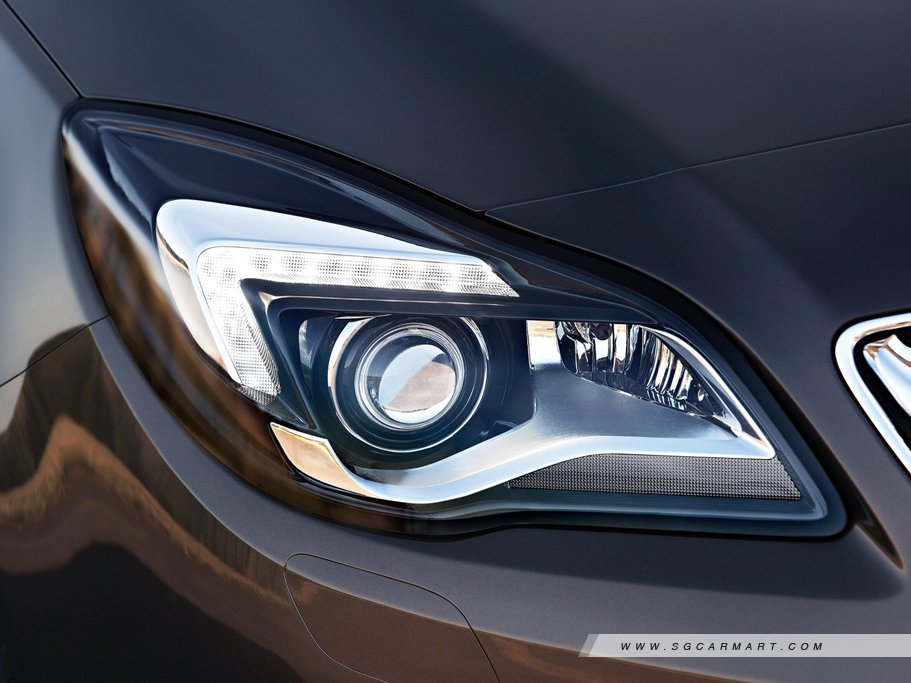 https://i.i-sgcm.com/new_cars/cars/11869/11869_g8