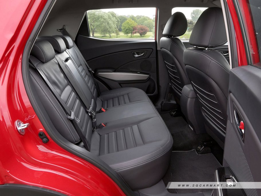 https://i.i-sgcm.com/new_cars/cars/11876/11876_g10