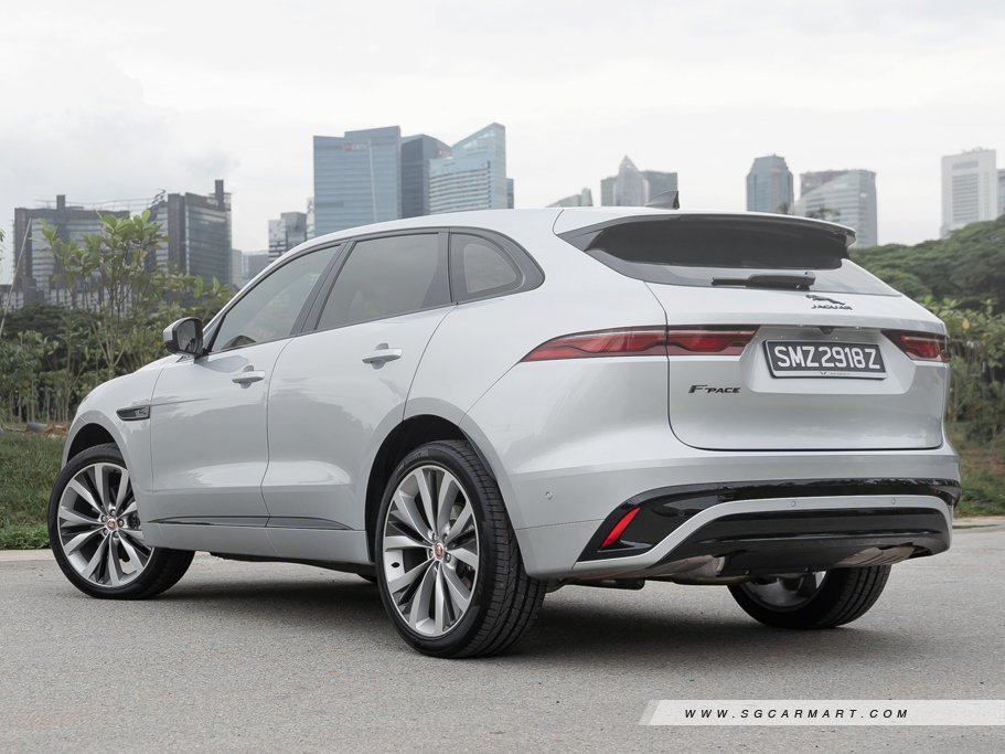 https://i.i-sgcm.com/new_cars/cars/11879/11879_g127