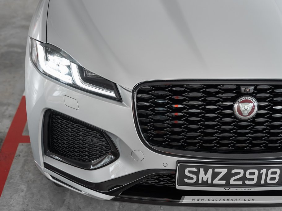 https://i.i-sgcm.com/new_cars/cars/11879/11879_g131