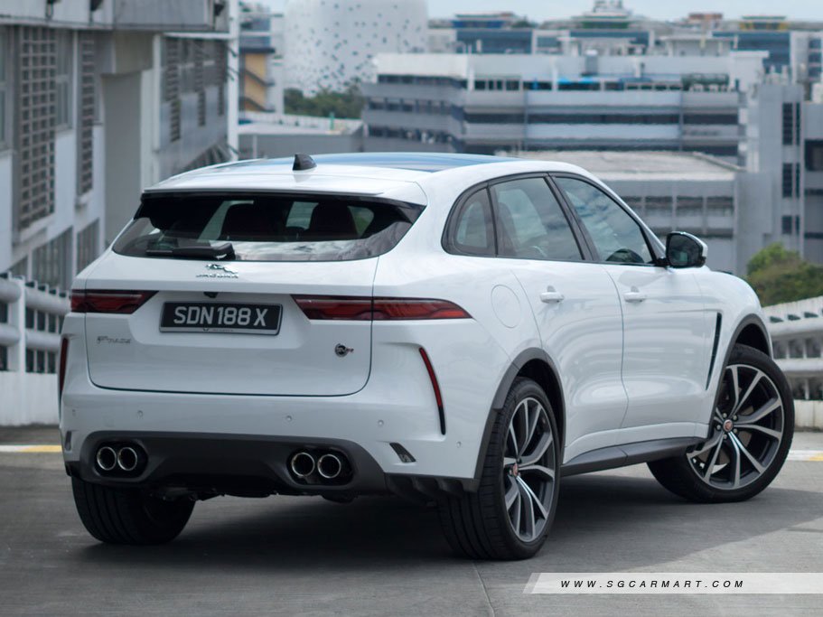 https://i.i-sgcm.com/new_cars/cars/11879/11879_g202