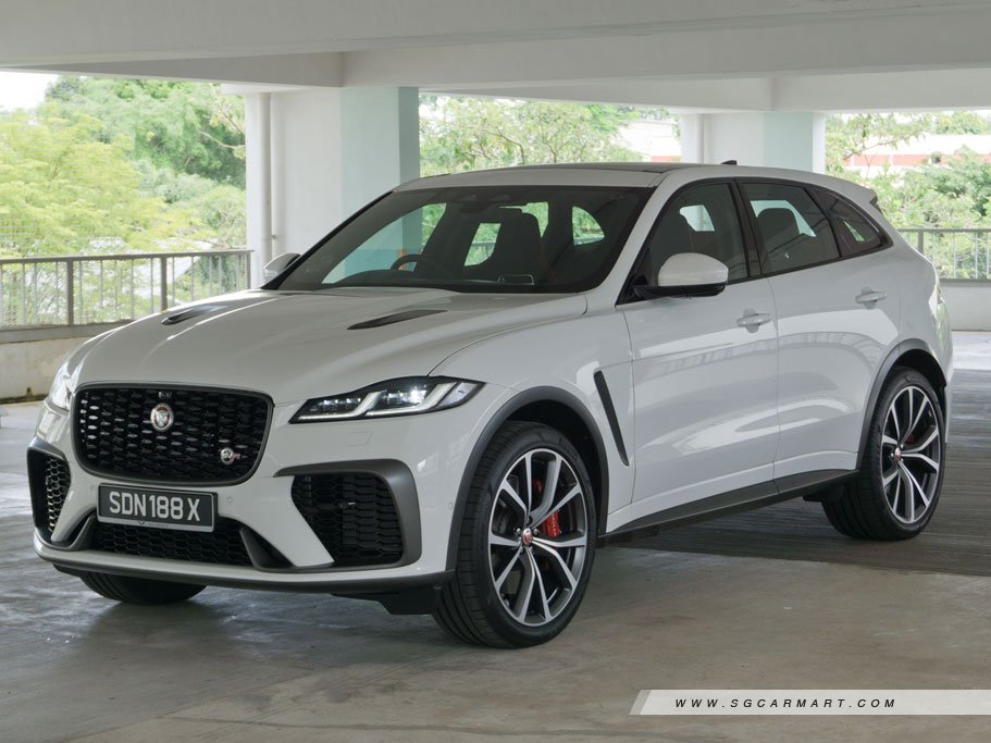 https://i.i-sgcm.com/new_cars/cars/11879/11879_g204