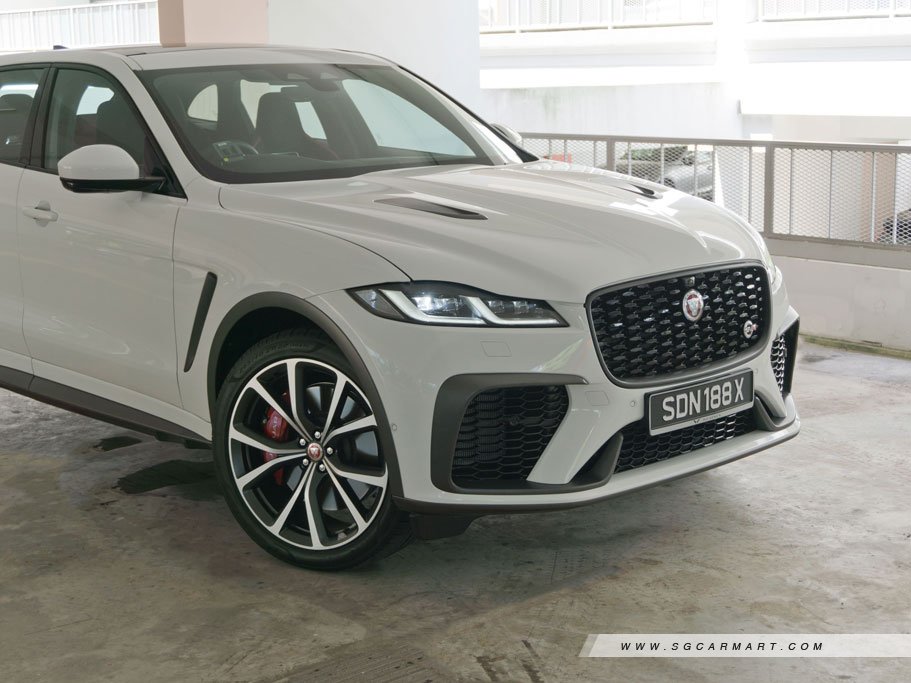https://i.i-sgcm.com/new_cars/cars/11879/11879_g205