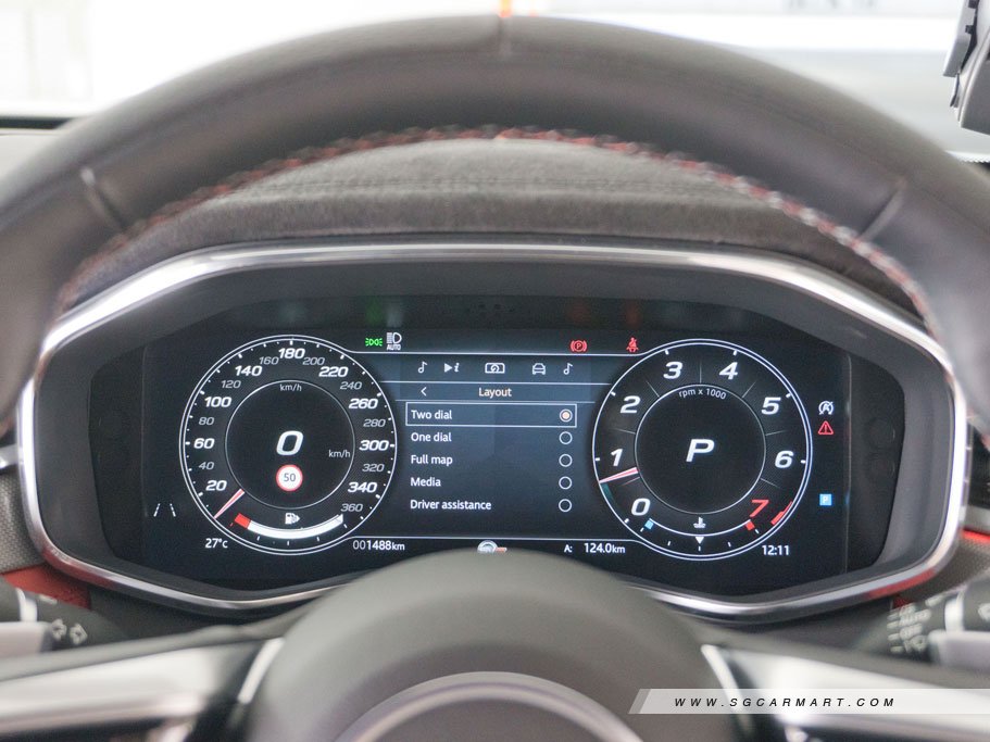 https://i.i-sgcm.com/new_cars/cars/11879/11879_g227