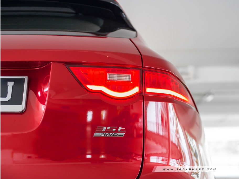 https://i.i-sgcm.com/new_cars/cars/11879/11879_g24