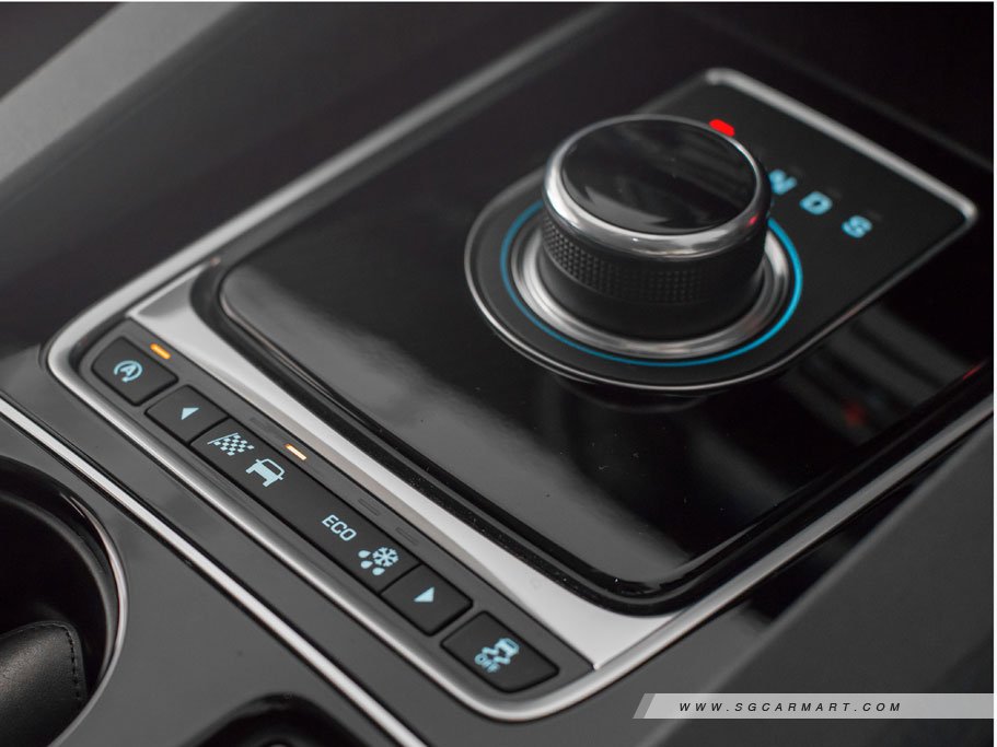 https://i.i-sgcm.com/new_cars/cars/11879/11879_g35