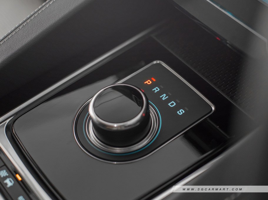 https://i.i-sgcm.com/new_cars/cars/11879/11879_g60