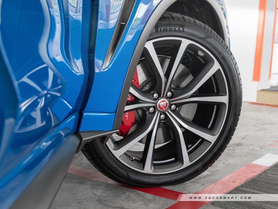 https://i.i-sgcm.com/new_cars/cars/11879/11879_g75