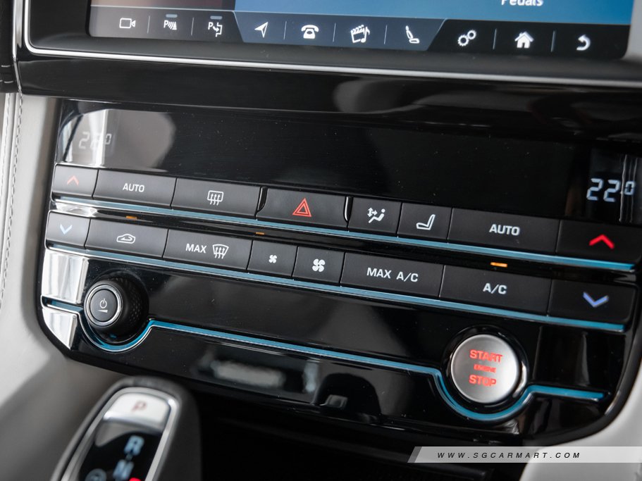 https://i.i-sgcm.com/new_cars/cars/11879/11879_g97