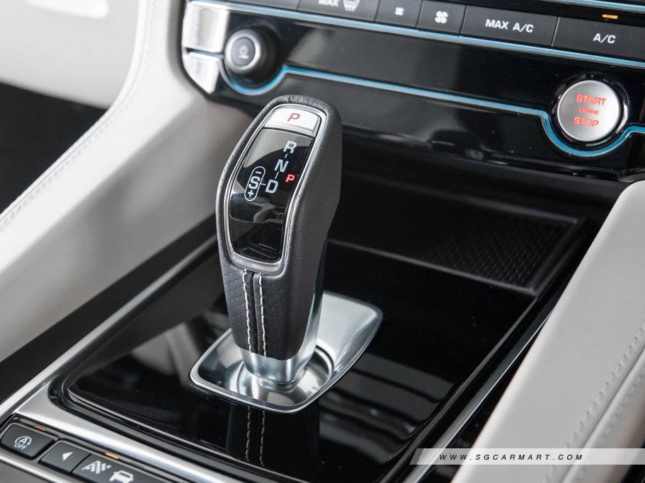 https://i.i-sgcm.com/new_cars/cars/11879/11879_g98