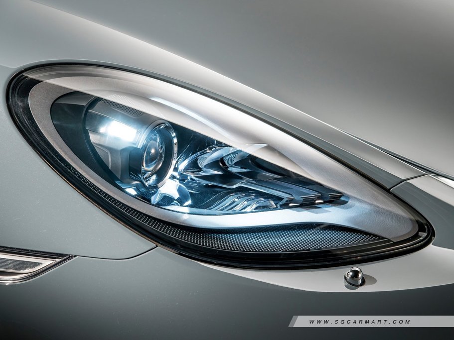 https://i.i-sgcm.com/new_cars/cars/11880/11880_g10