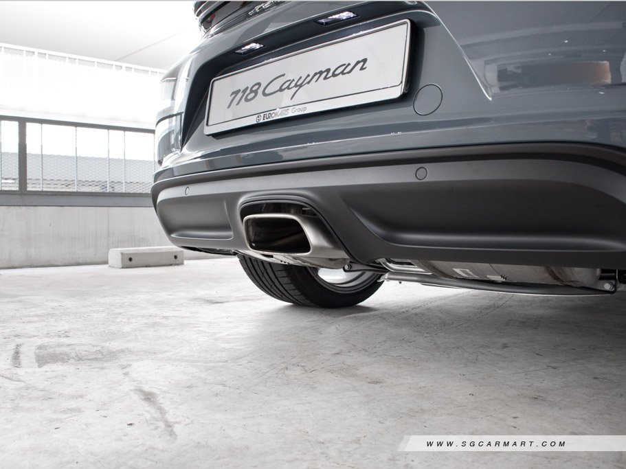 https://i.i-sgcm.com/new_cars/cars/11880/11880_g24