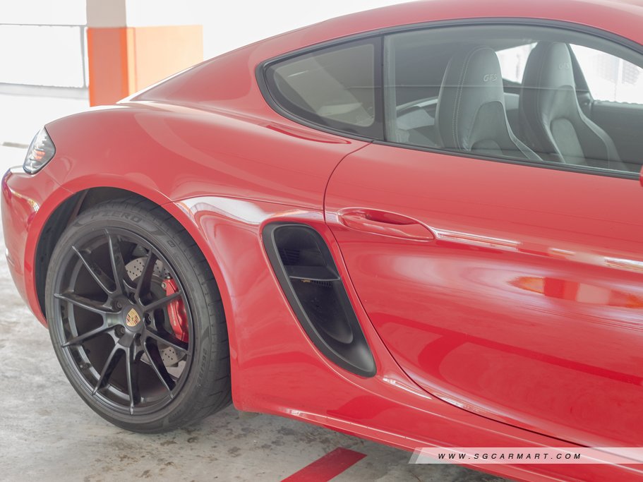 https://i.i-sgcm.com/new_cars/cars/11880/11880_g40
