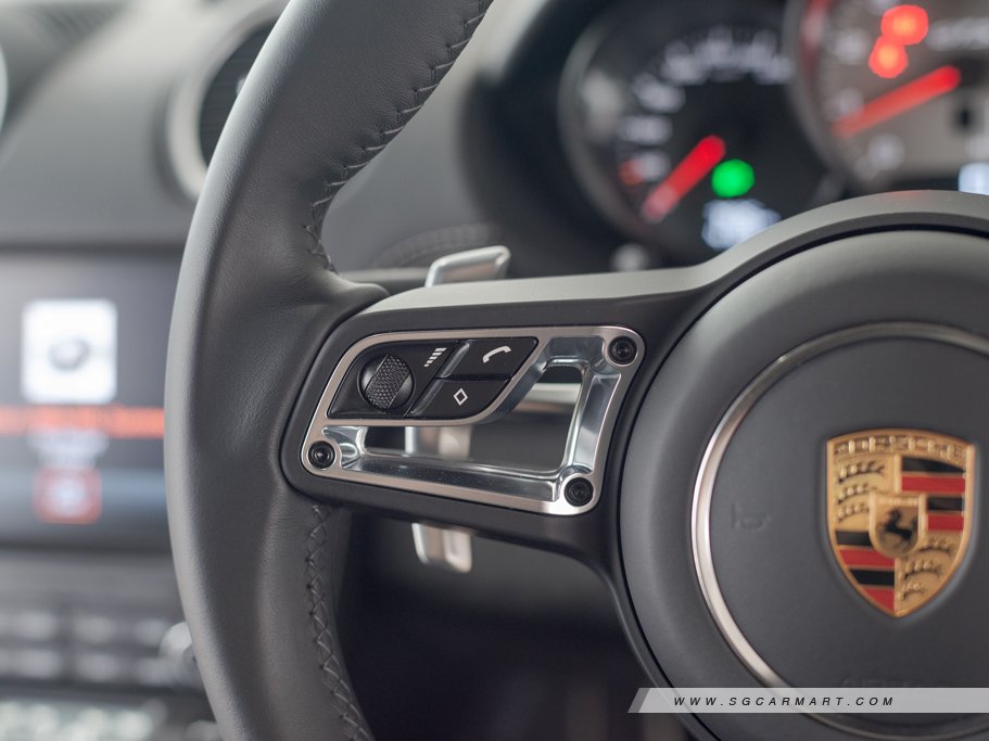https://i.i-sgcm.com/new_cars/cars/11880/11880_g48