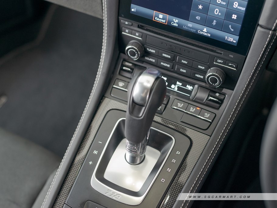 https://i.i-sgcm.com/new_cars/cars/11880/11880_g54