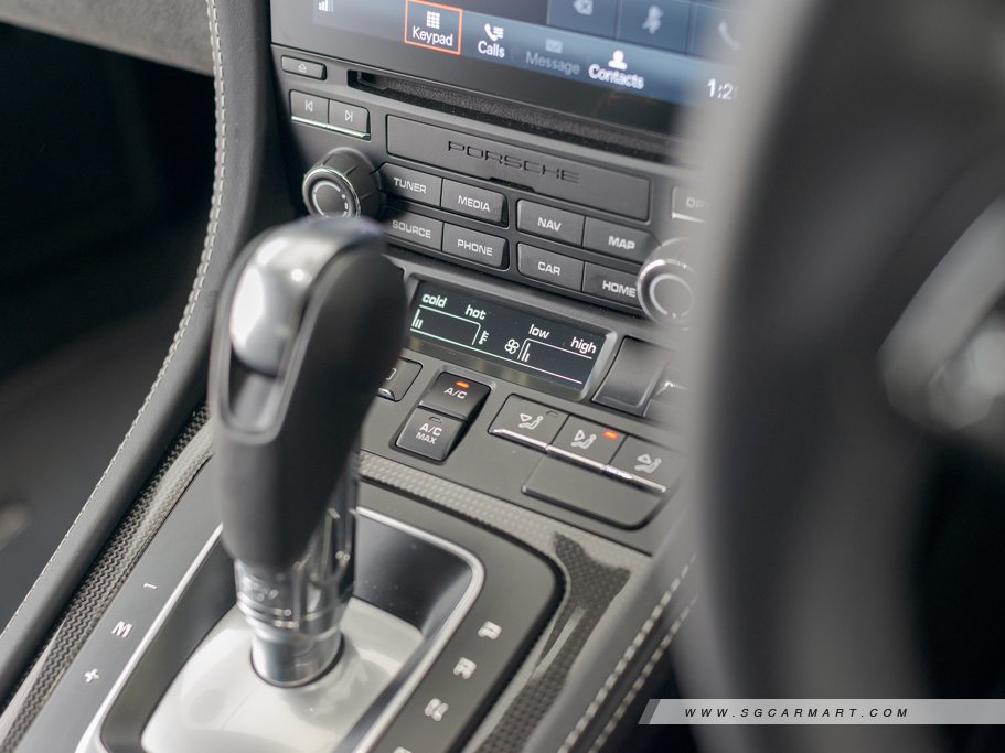 https://i.i-sgcm.com/new_cars/cars/11880/11880_g55