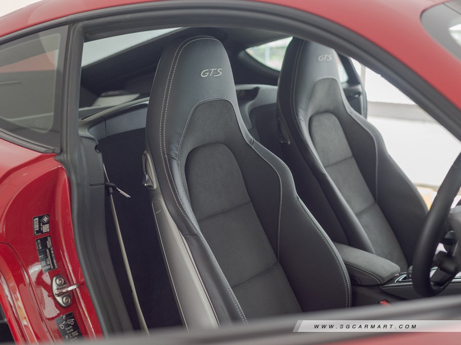 https://i.i-sgcm.com/new_cars/cars/11880/11880_g57