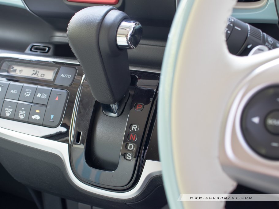 https://i.i-sgcm.com/new_cars/cars/11881/11881_g38