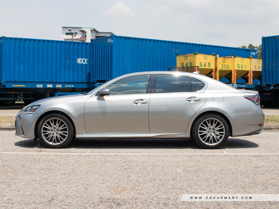 https://i.i-sgcm.com/new_cars/cars/11885/11885_g18