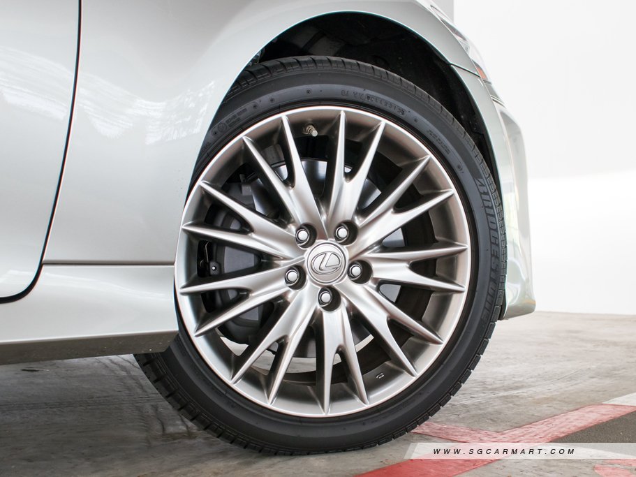 https://i.i-sgcm.com/new_cars/cars/11885/11885_g25