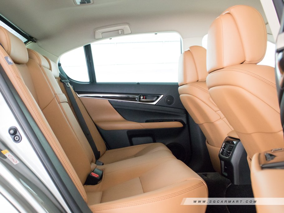 https://i.i-sgcm.com/new_cars/cars/11885/11885_g28