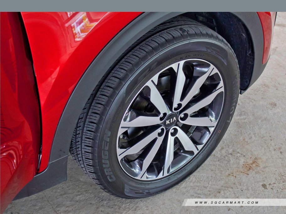 https://i.i-sgcm.com/new_cars/cars/11893/11893_g33