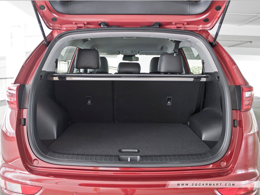 https://i.i-sgcm.com/new_cars/cars/11893/11893_g44