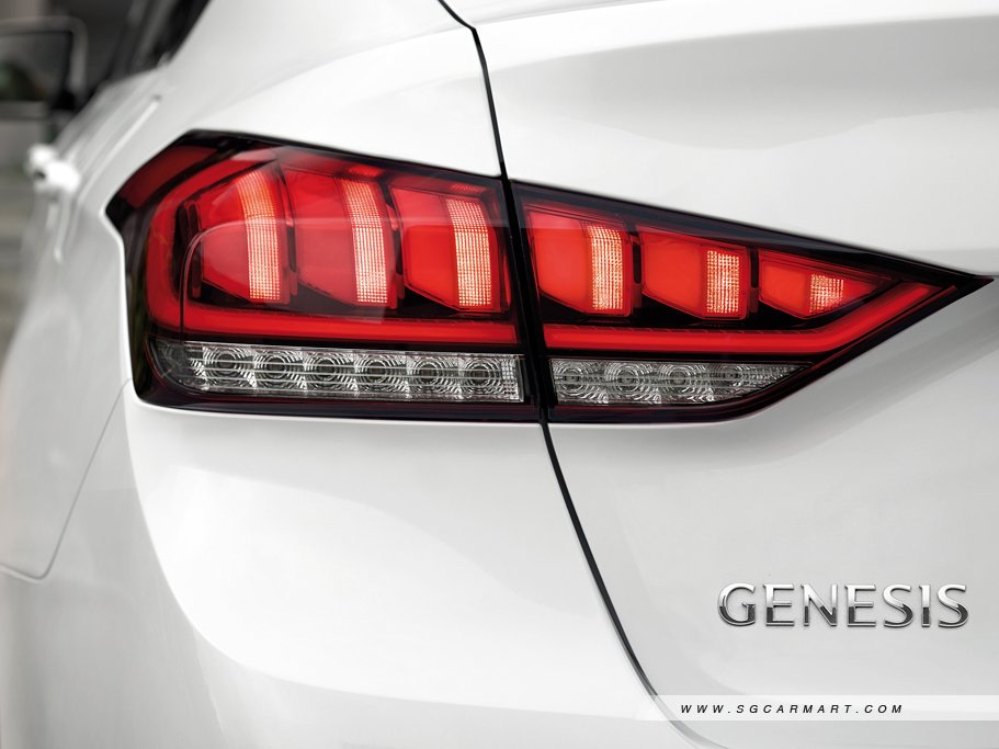 https://i.i-sgcm.com/new_cars/cars/11899/11899_g10