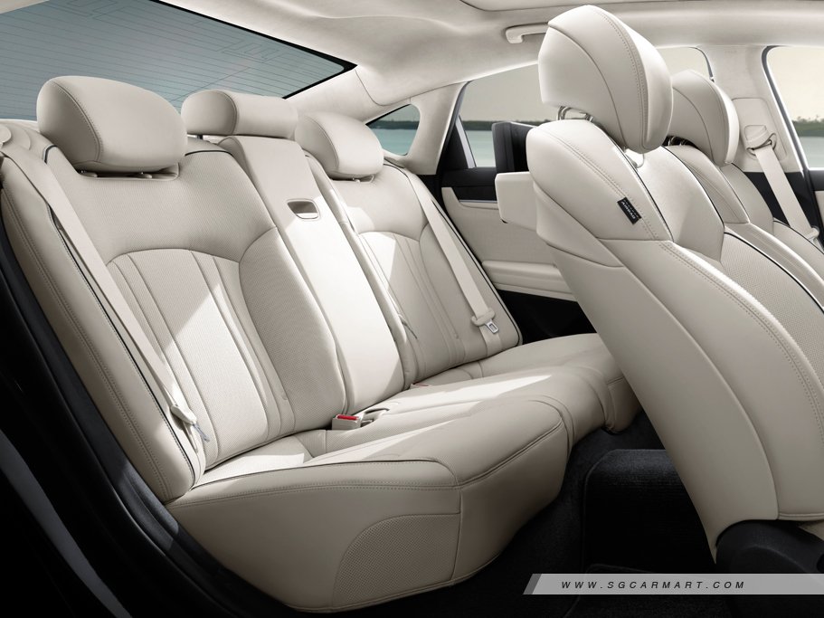 https://i.i-sgcm.com/new_cars/cars/11899/11899_g13