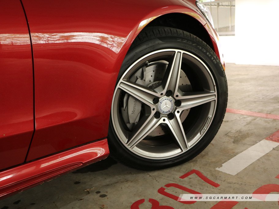 https://i.i-sgcm.com/new_cars/cars/11900/11900_g21