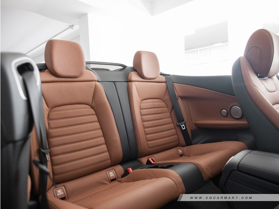 https://i.i-sgcm.com/new_cars/cars/11900/11900_g44