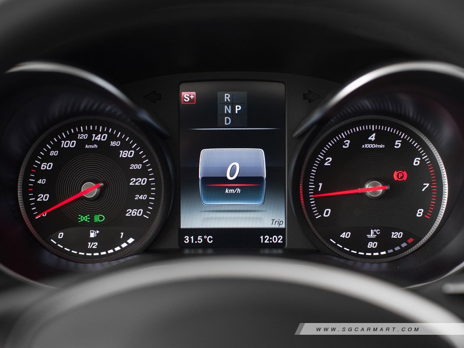 https://i.i-sgcm.com/new_cars/cars/11900/11900_g48