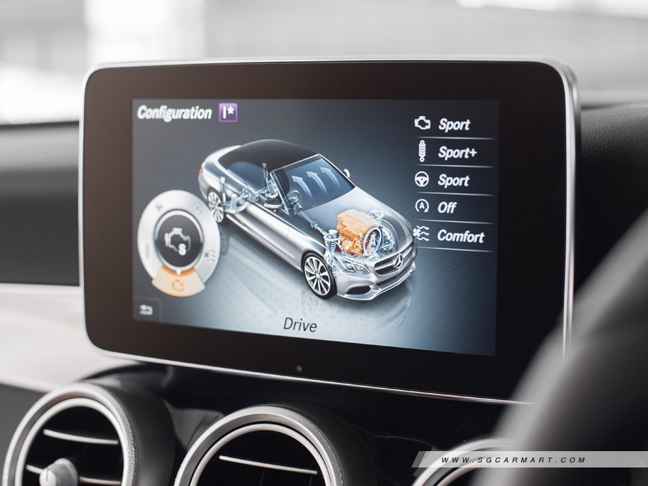 https://i.i-sgcm.com/new_cars/cars/11900/11900_g51