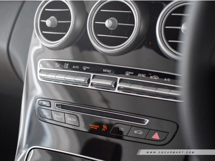 https://i.i-sgcm.com/new_cars/cars/11900/11900_g53