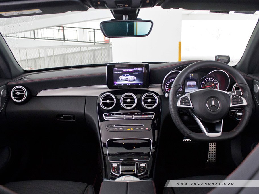 https://i.i-sgcm.com/new_cars/cars/11900/11900_g72